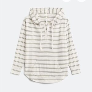 Market & Spruce White and Green Striped Kallon Brushed Knit Hoodie Sweatshirt
